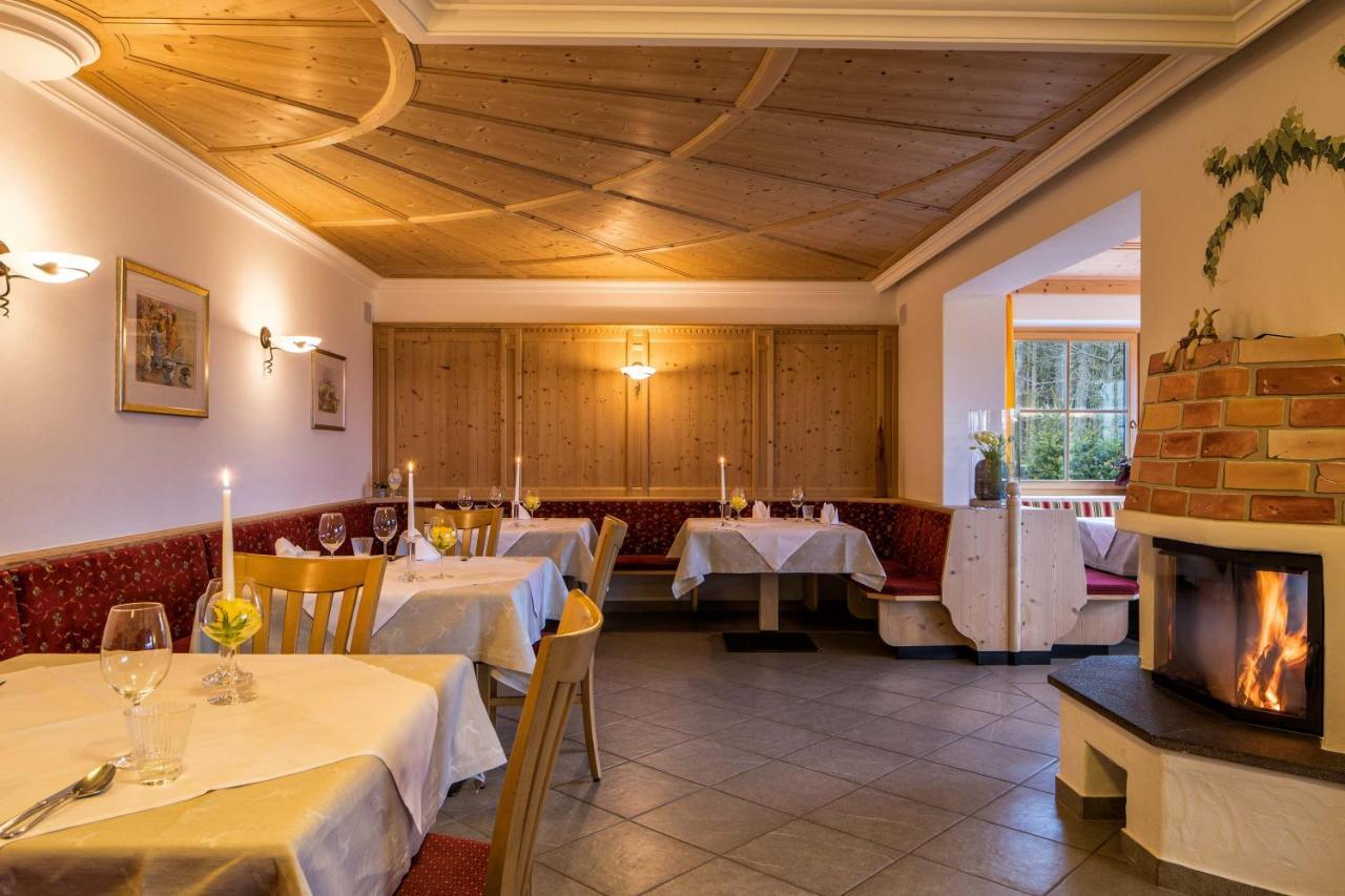 Hotel Landgasthof Laerchenwald Collepietra Kültér fotó